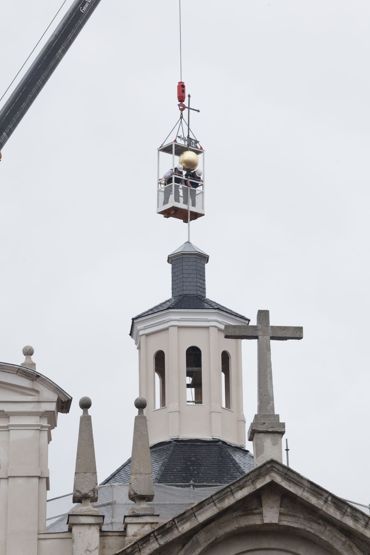 La restauración de la cúpula de la iglesia de la Vera Cruz en imágenes