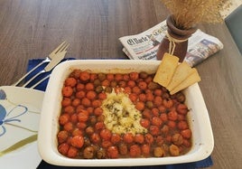 Rápidos, sencillos y deliciosos. Los tomates cherry al horno con queso son todo un acierto