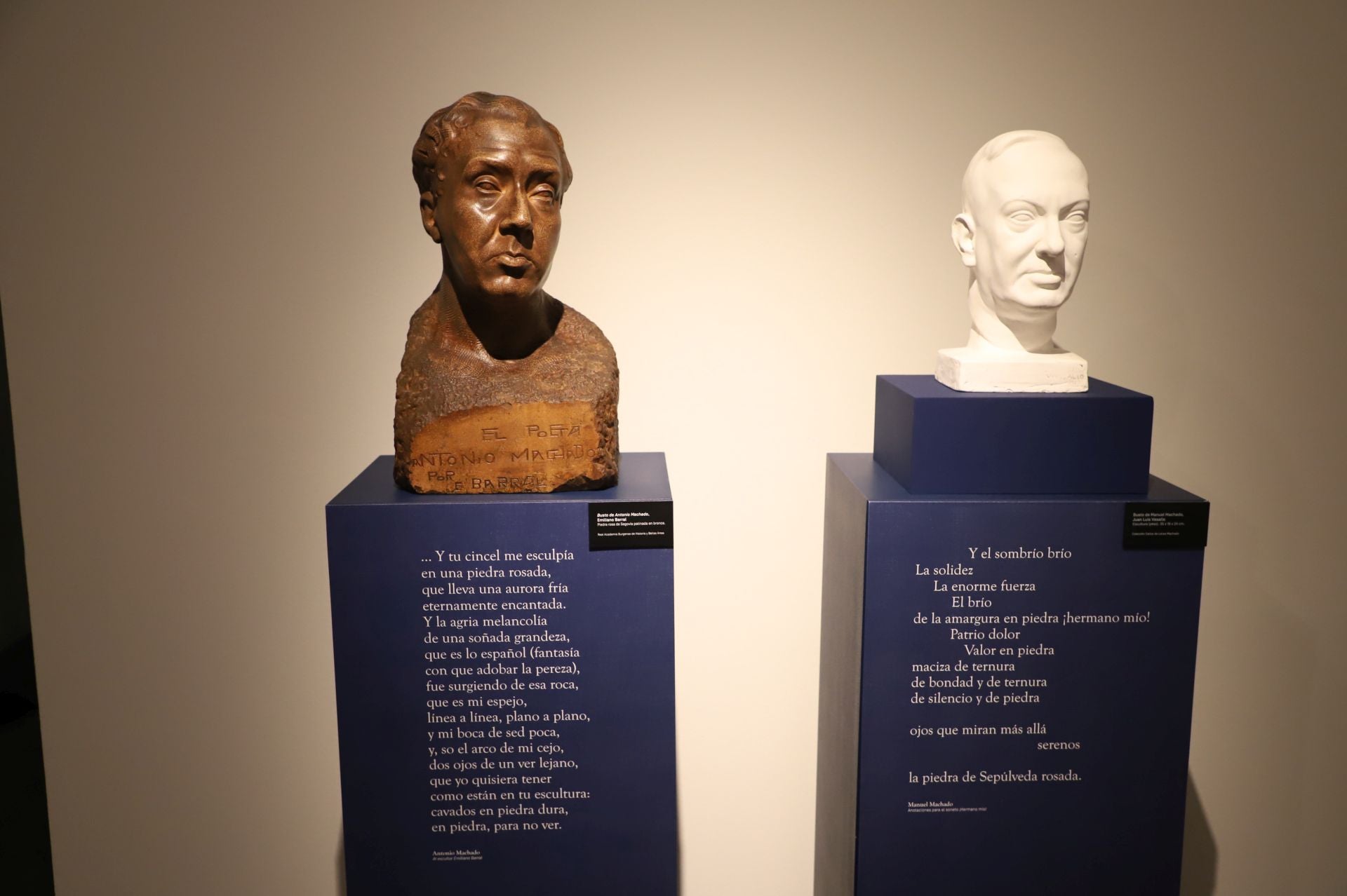 La exposición de los Machado en Burgos, en imágenes