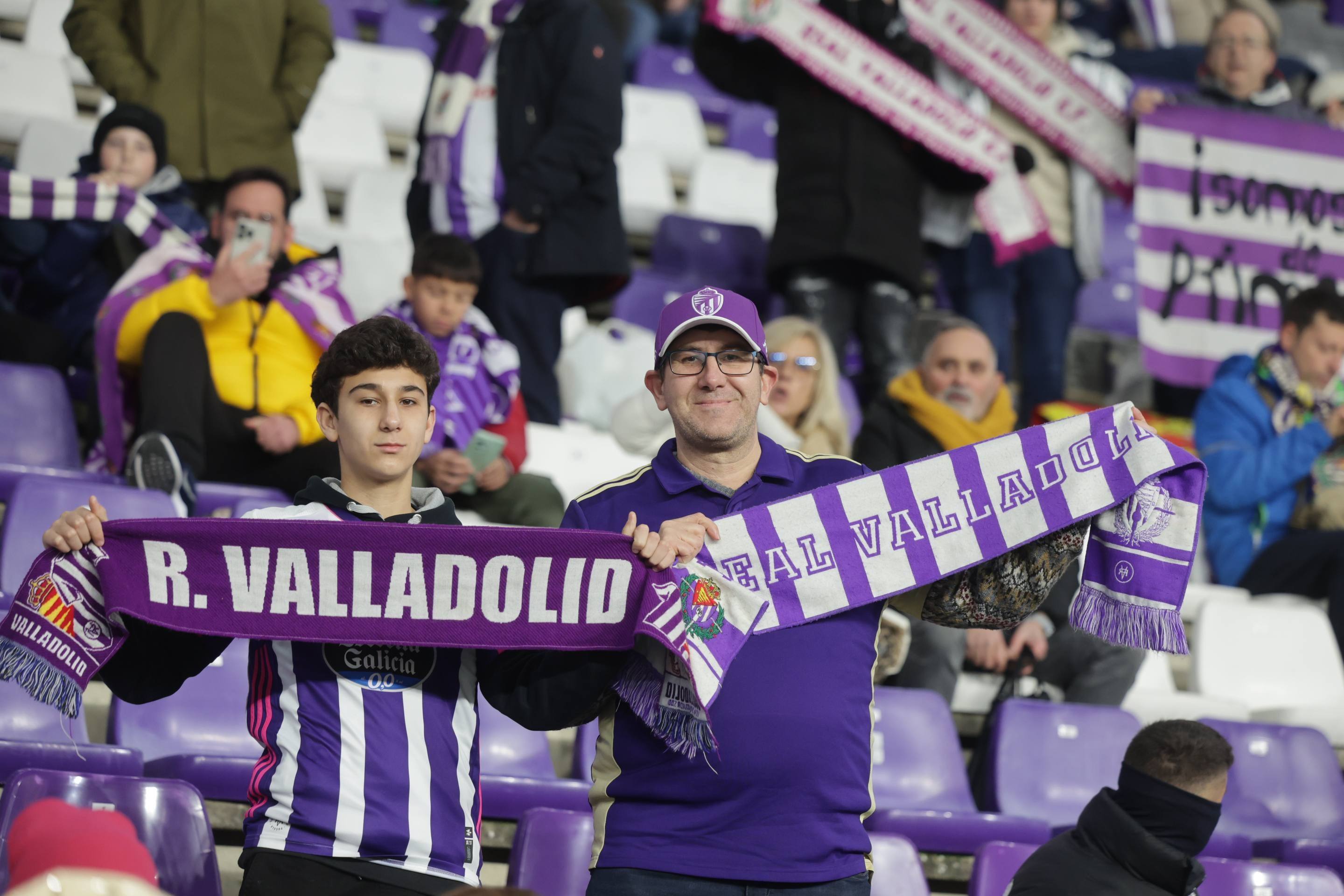 Búscate en la grada del Real Valladolid-Real Madrid (3/4)