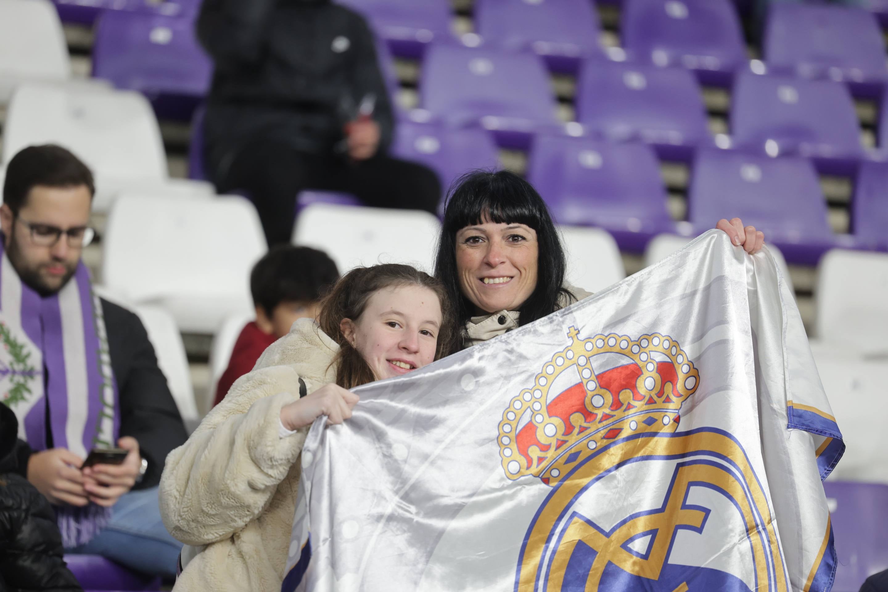 Búscate en la grada del Real Valladolid-Real Madrid (3/4)