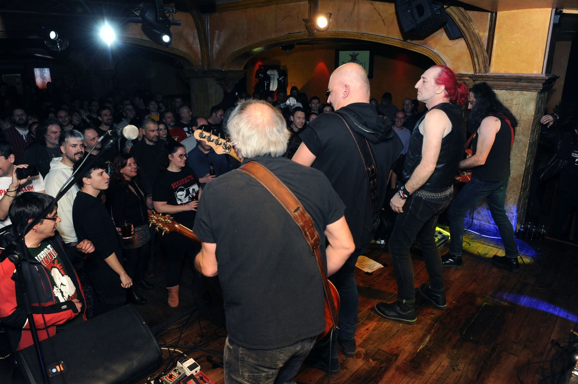 El concierto de Parabellum en la sala Porta Caeli, en imágenes