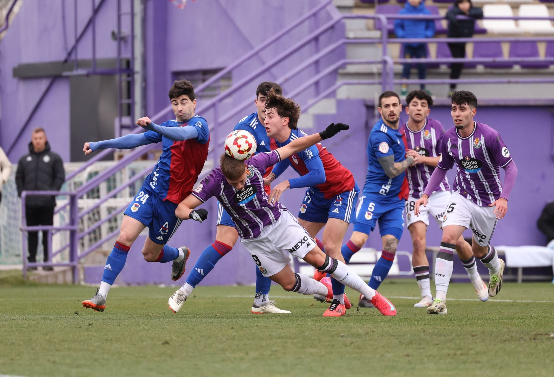 Imágenes del empate entre el Promesas y el Langreo