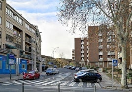 Calle Los Almendros, que tendrá acceso al nuevo vial.