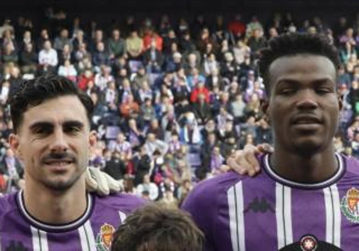 Kike Pérez y Juma Bah, en la alineación inicial del Real Valladolid frente al Betis.