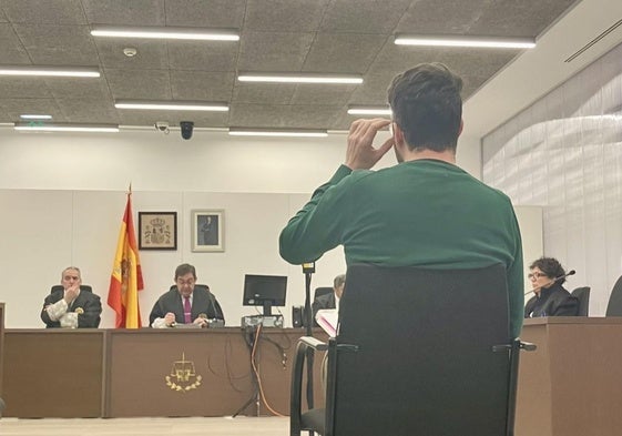 El acusado, durante el juicio en la Audiencia.