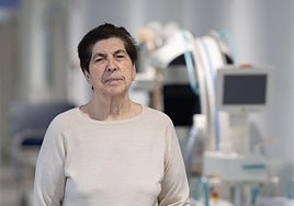 Buenaventura Manchado Santos, en los pasillos del Hospital Clínico Universitario de Valladolid.