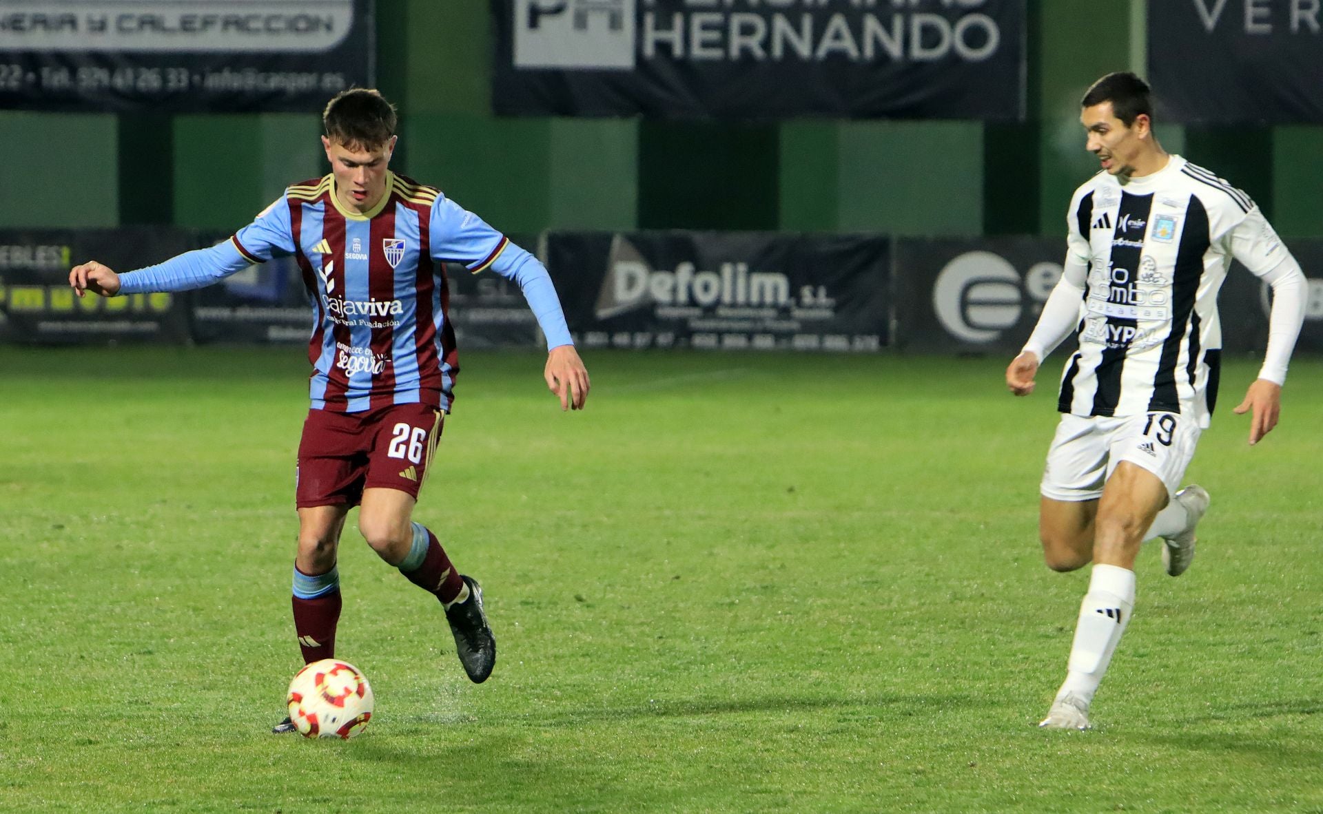 Fotos de la derrota de la Segoviana ante el Tarazona