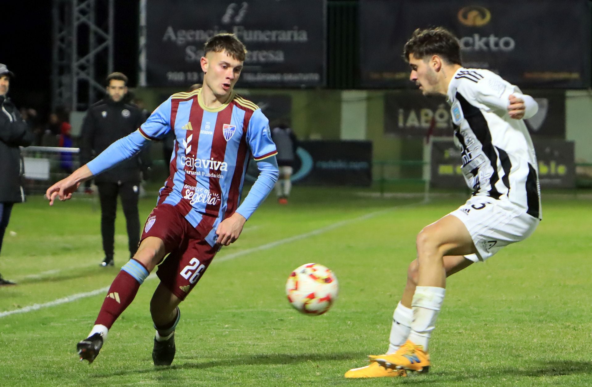 Fotos de la derrota de la Segoviana ante el Tarazona