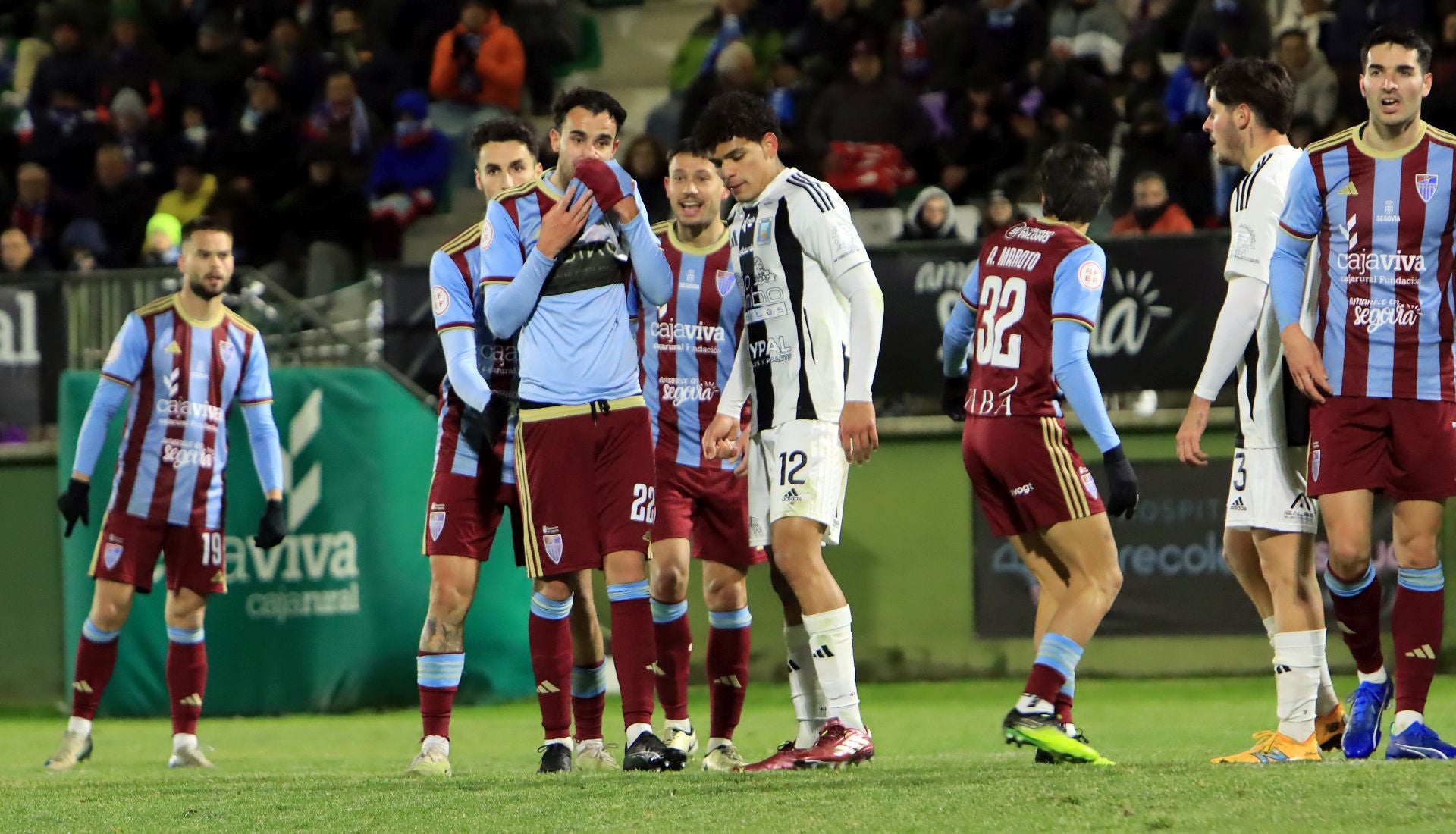 Fotos de la derrota de la Segoviana ante el Tarazona