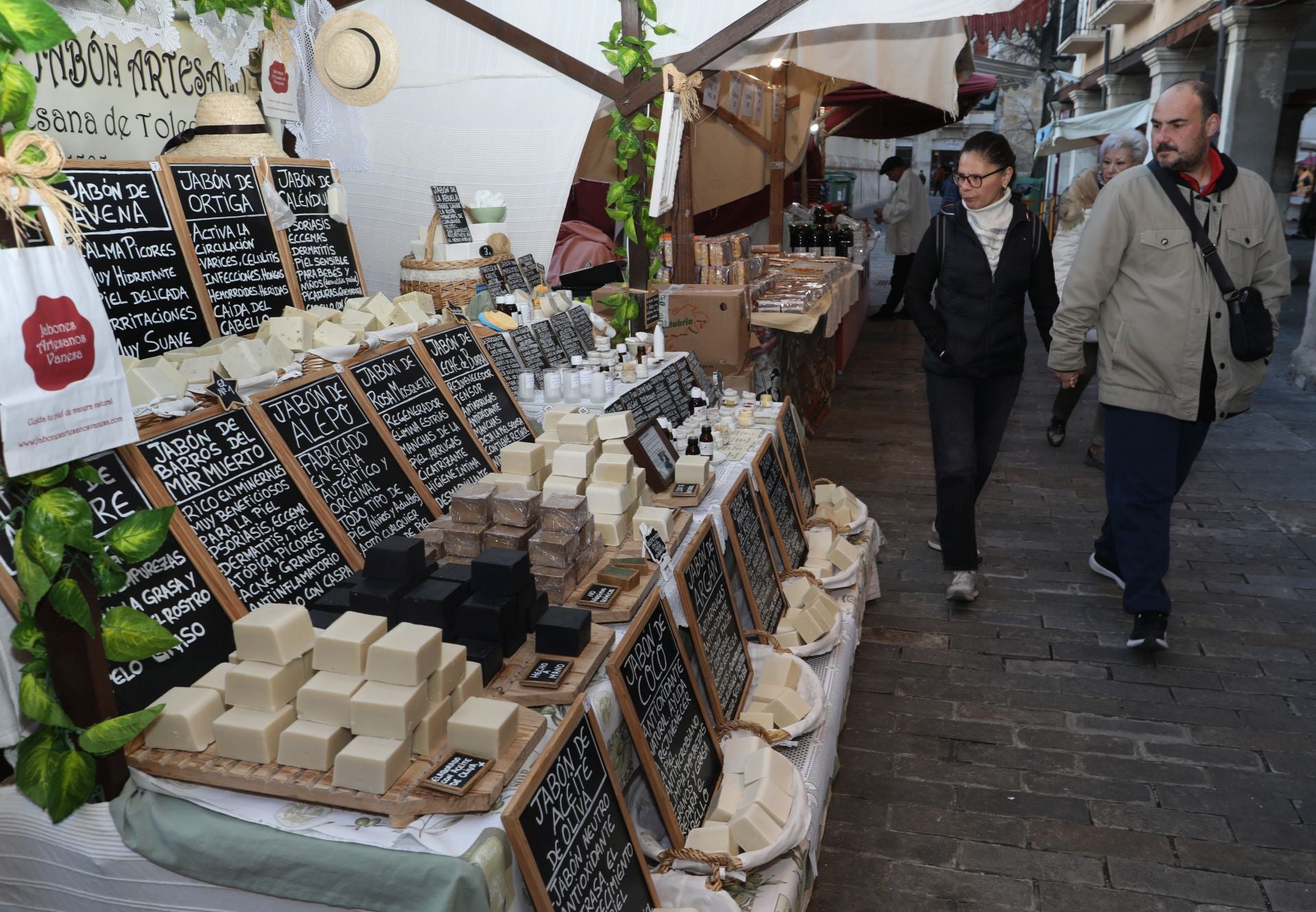 Un mercado para abrir boca en las Candelas