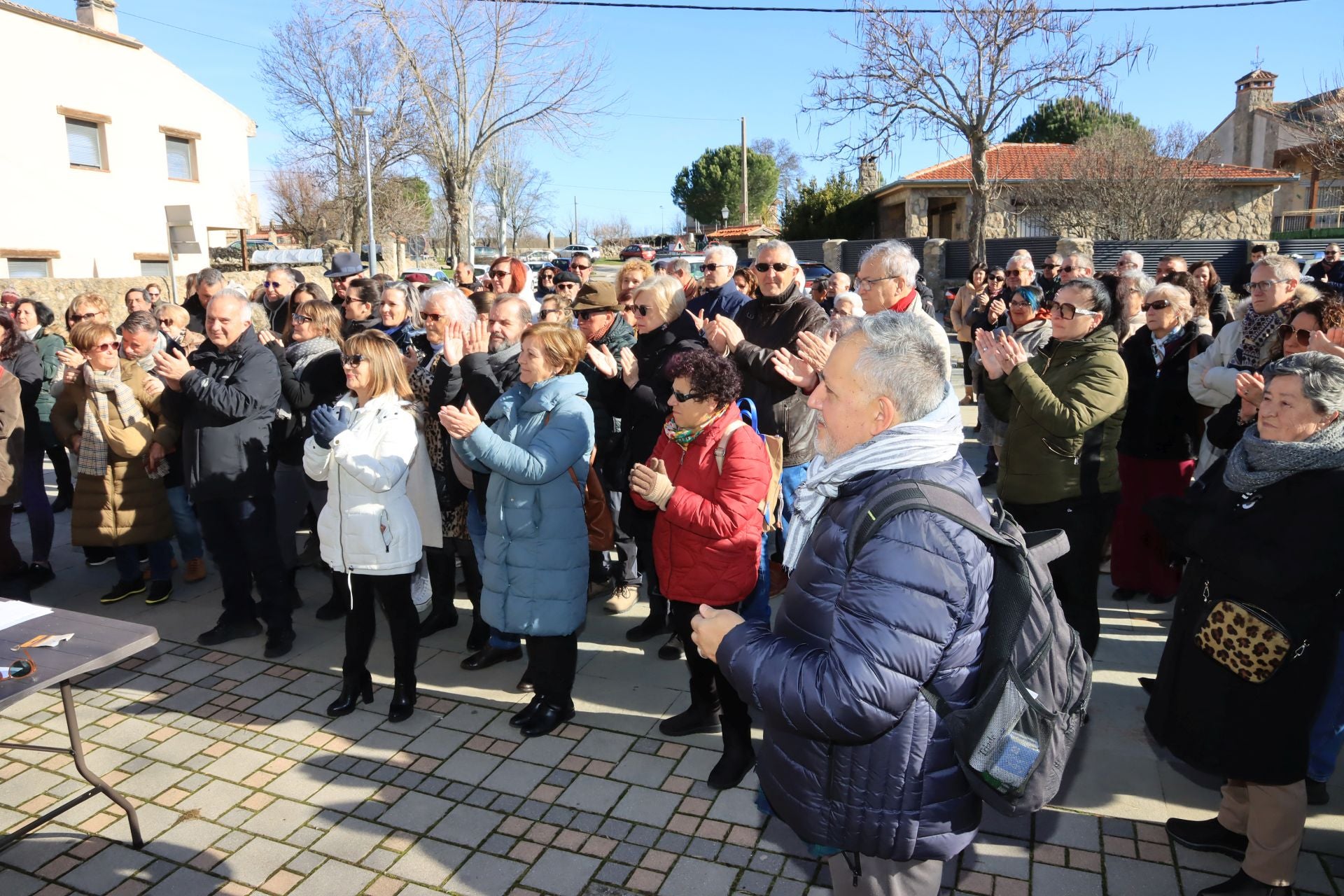Fotos de la concentración en apoyo a las parejas homosexuales en Segovia