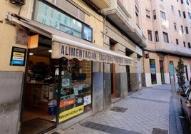 El locutorio donde tuvo lugar el suceso, en el número 40 de la calle Nicolás Salmerón.