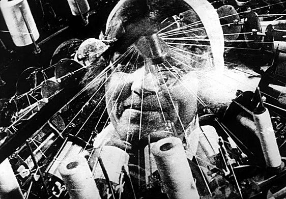 Fotograma de la película de Vértov de 1929.