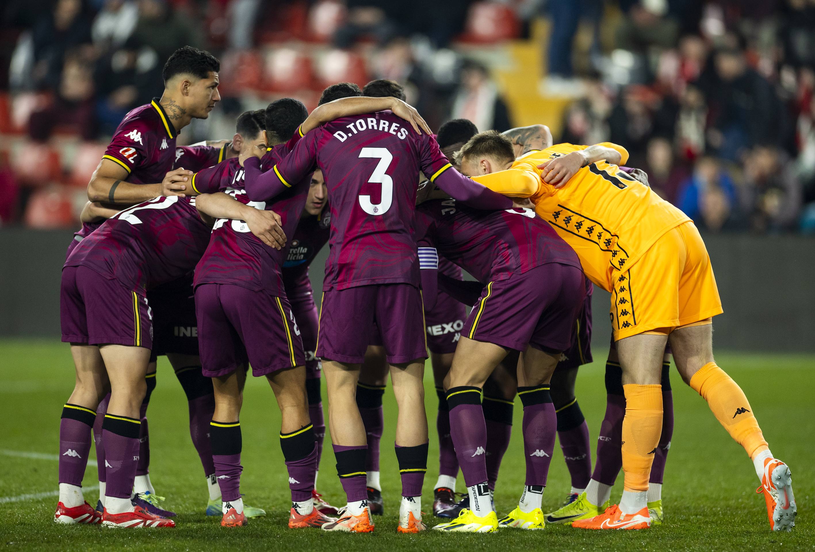 El Real Valladolid cosecha su enésima derrota en Vallecas