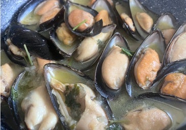 Mejillones a la marinera