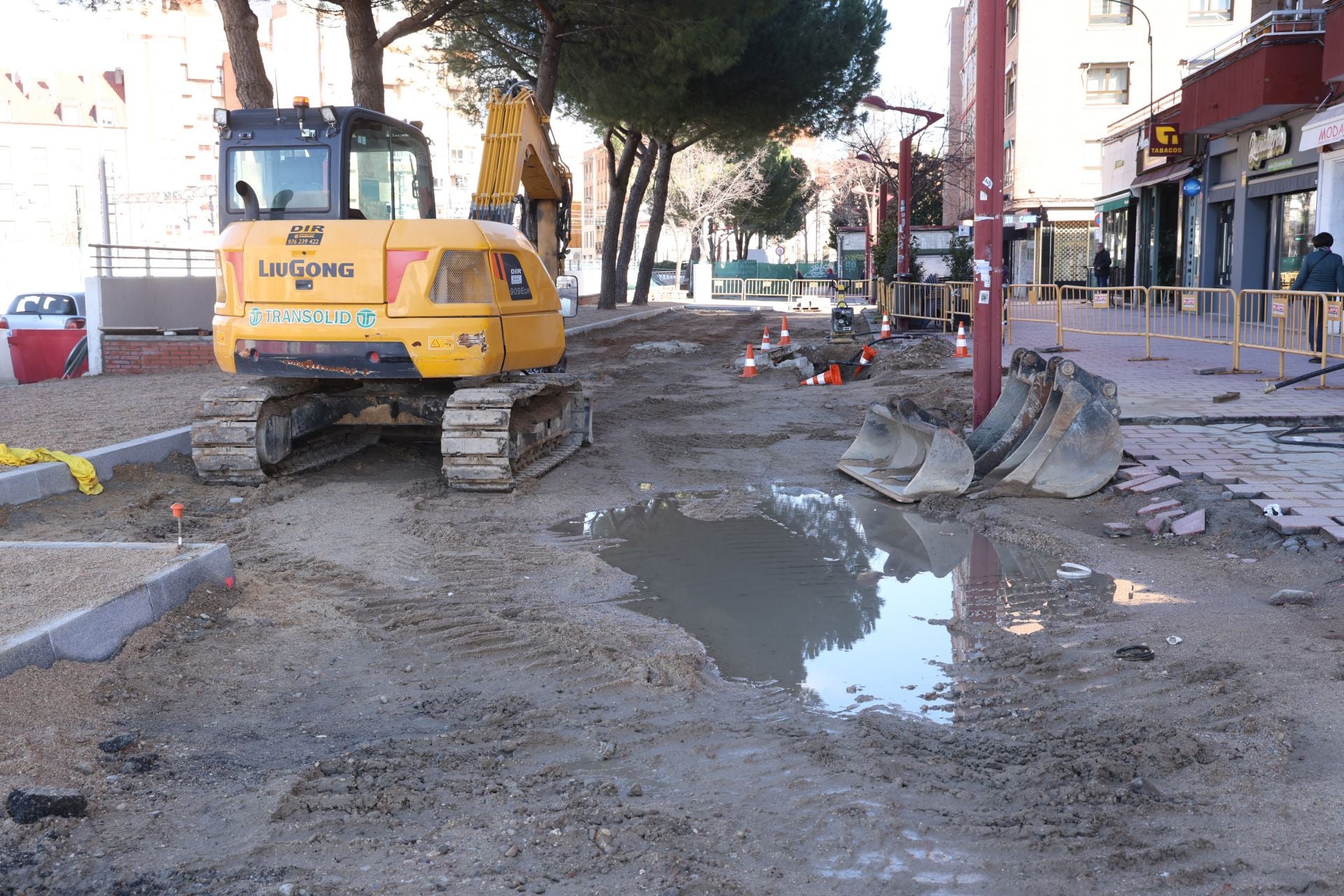 Trabajos en las calles aledañas al túnel de Labradores