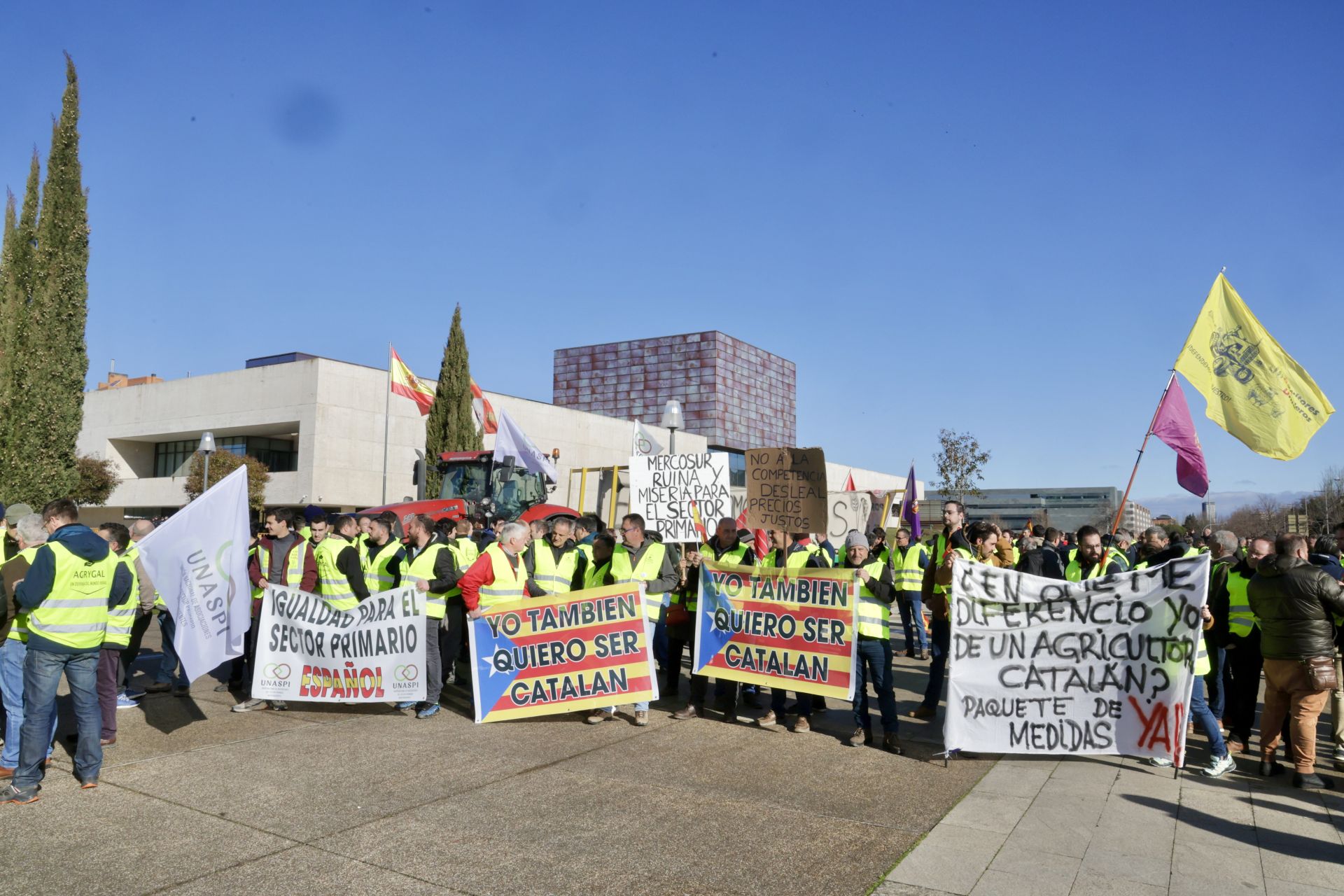 Agricultores y ganaderos protestan en Valladolid por el acuerdo con Mercosur