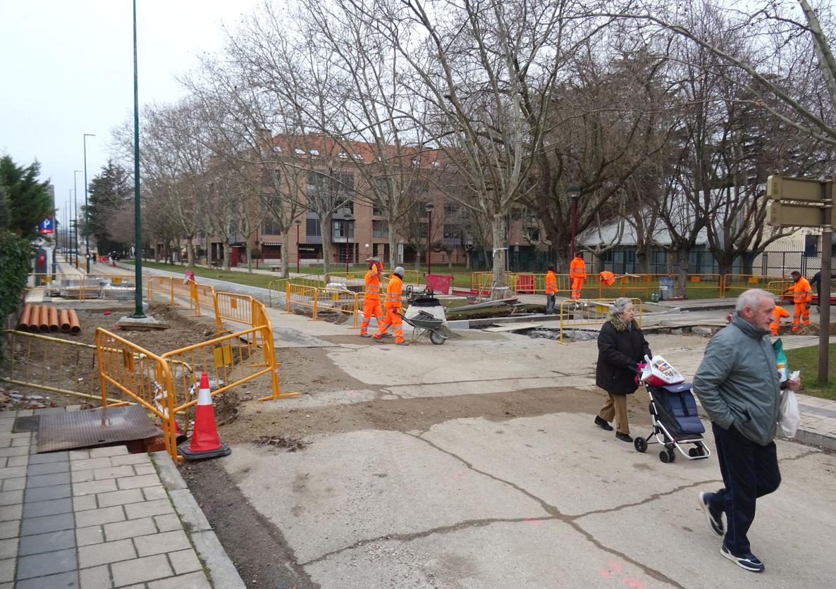 El Callejón de la Alcoholera gana espacio peatonal con su ordenación definitiva para el tráfico