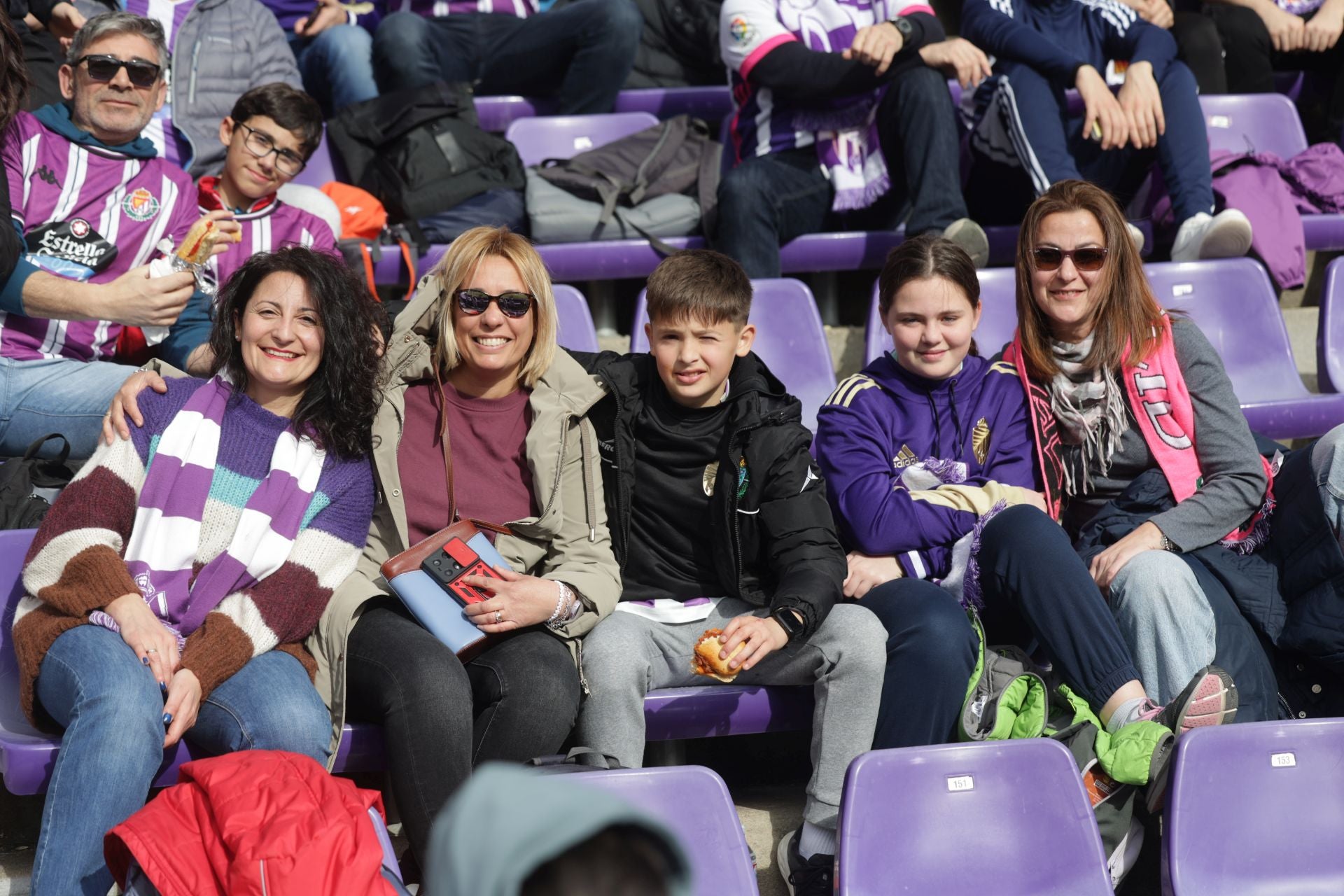 Búscate en la grada del Real Valladolid-Sevilla 1 de 2
