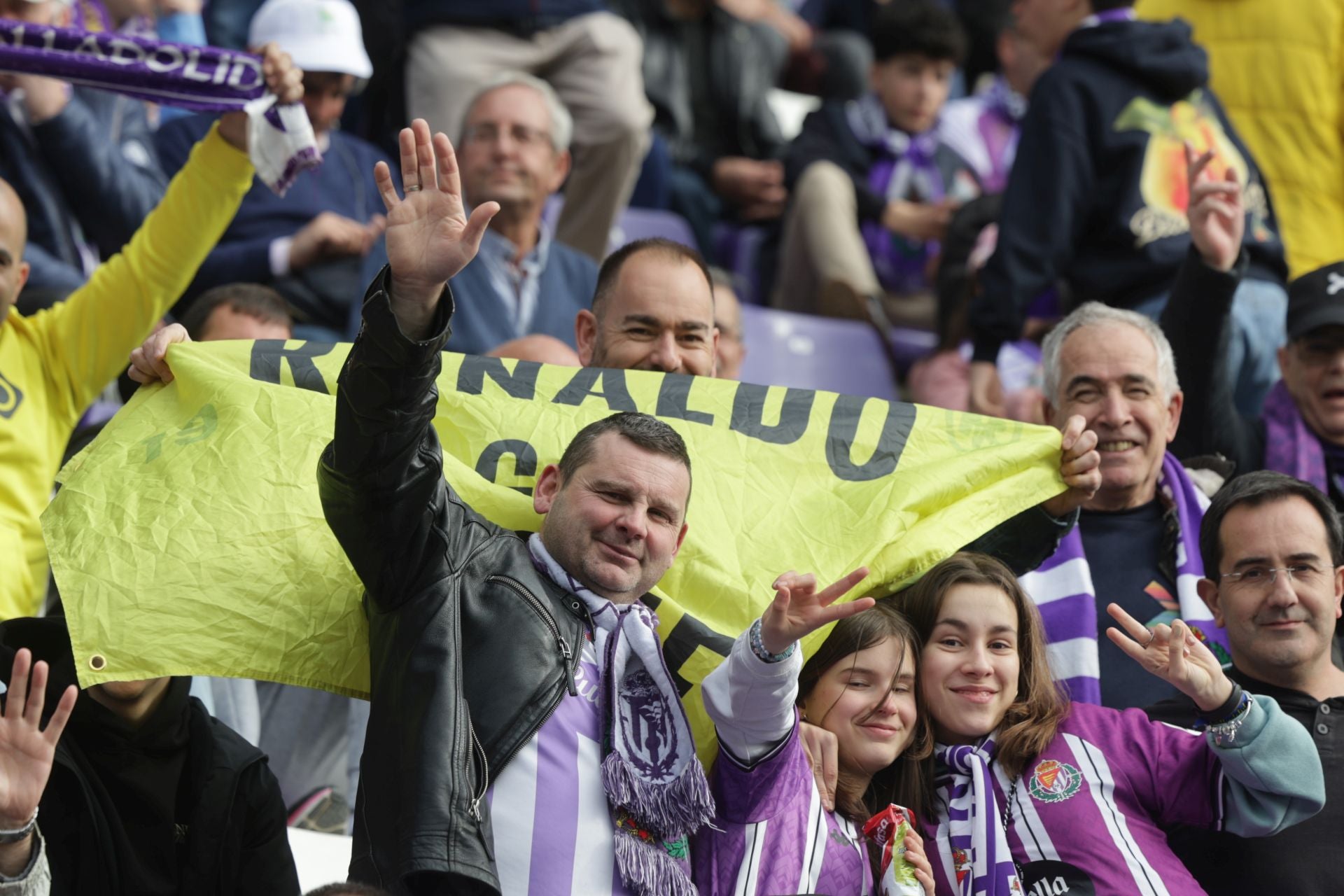 Búscate en la grada del Real Valladolid-Sevilla 2 de 2