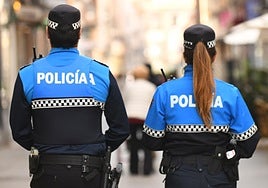 Arrestados por robar dos patinetes y agredir a los policías que iban a identificarles