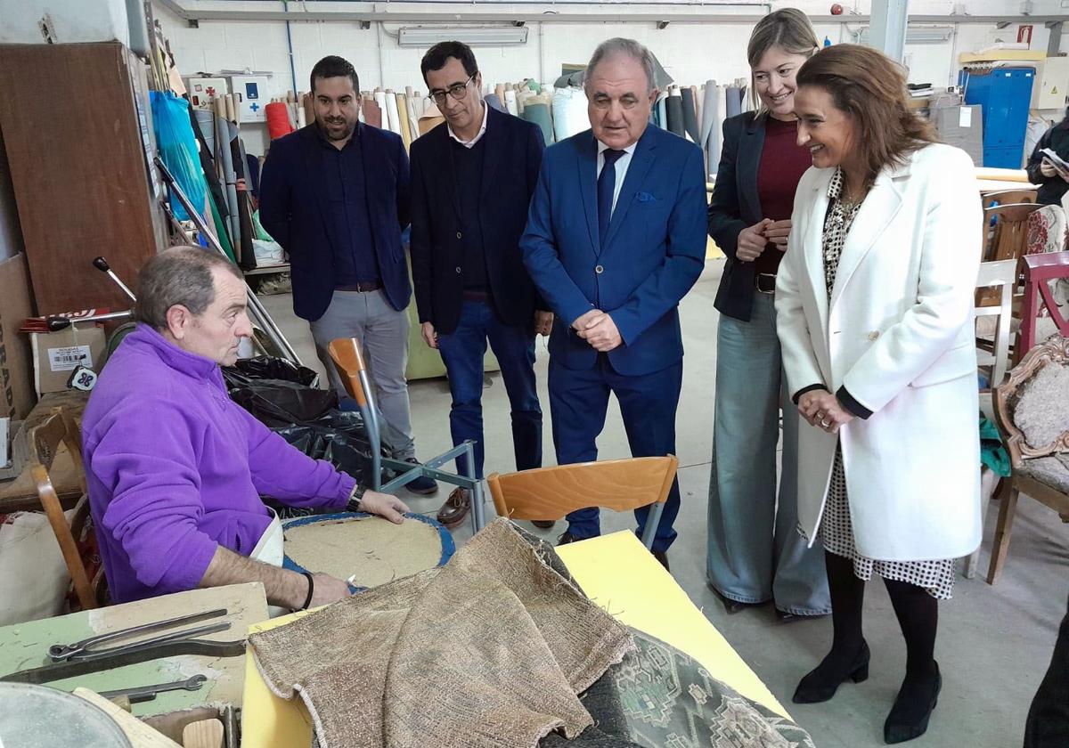 Convocadas las ayudas para contratar trabajadores con discapacidad en centros especiales de empleo