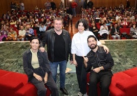 Debate en el Foro de la Cultura con los actores Sara Ribero, Fernando Cayo y el músico Fito Robles