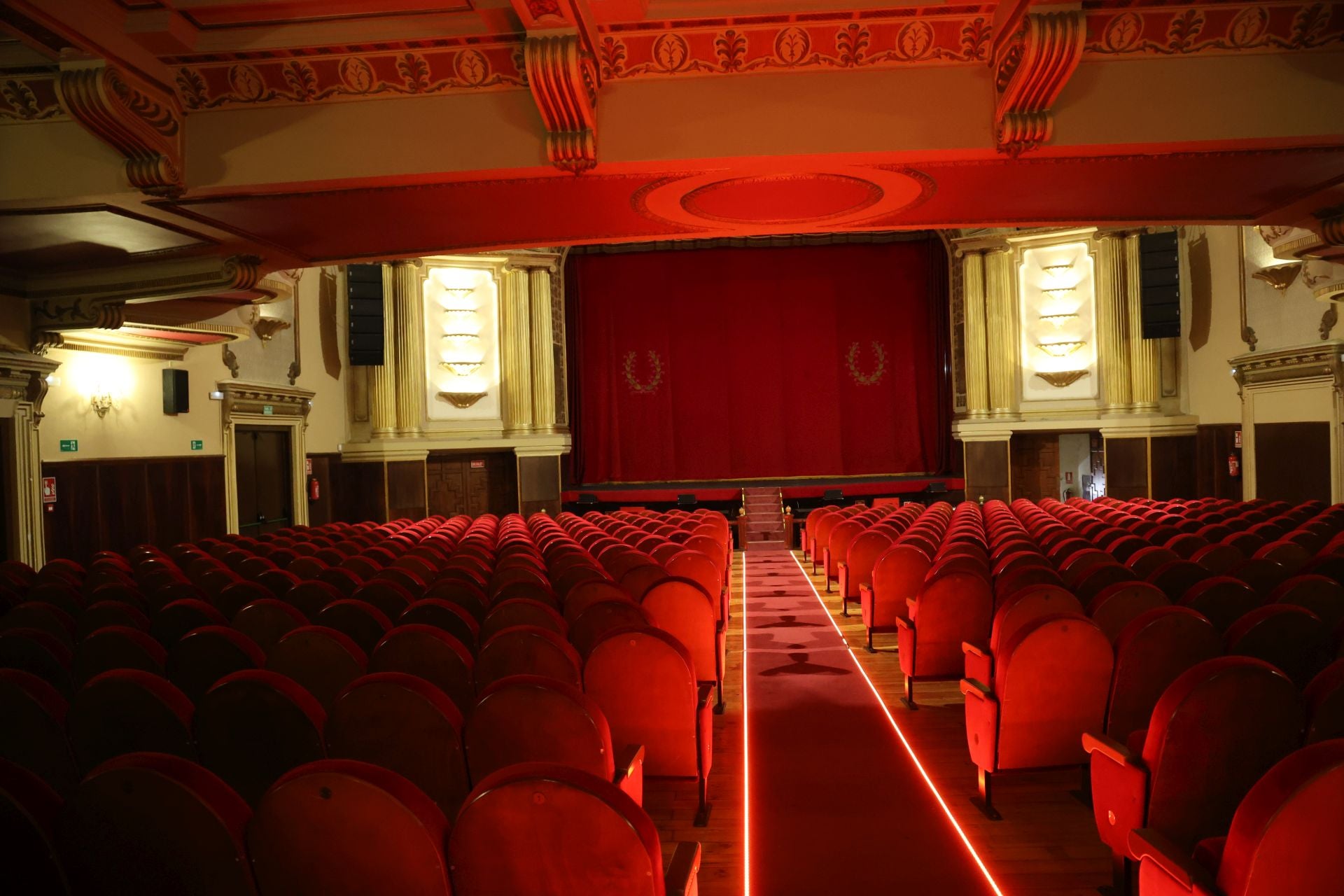 Un paseo por el interior del Teatro Carrión