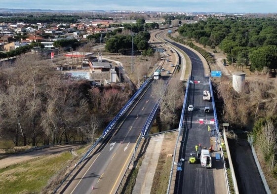 Trabajos de renovación del viaducto de la Nacional 601 a su paso por Laguna.