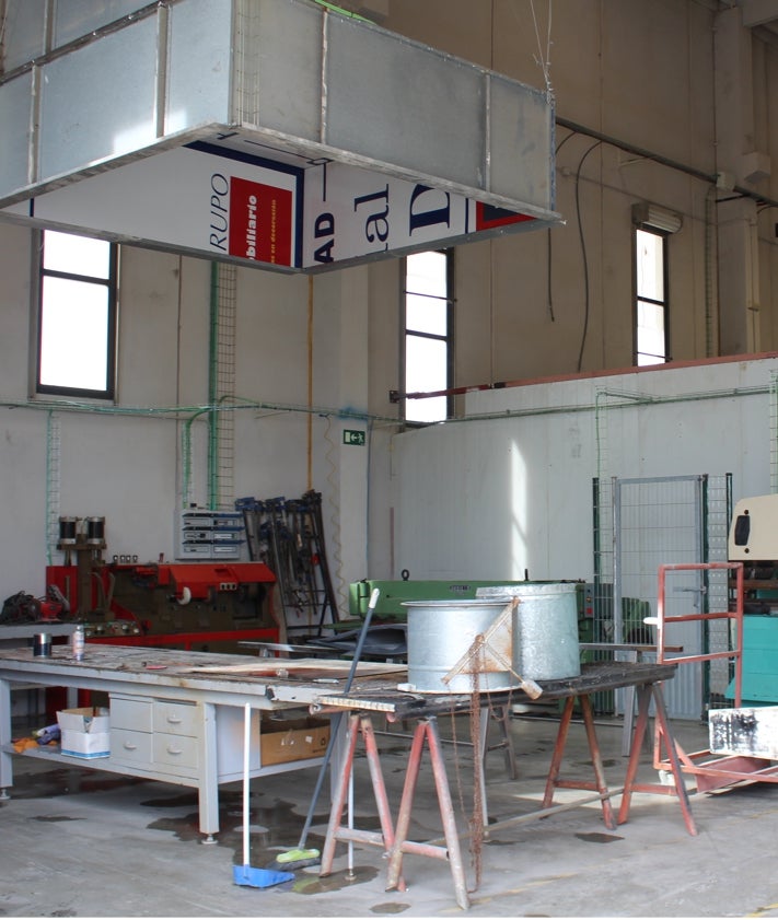 Imagen secundaria 2 - Instalaciones de la nave del Polígono Tuduero 