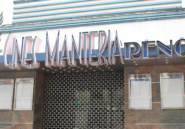 Los Cines Mantería, inaugurado en 1933 en la calle con su mismo nombre.