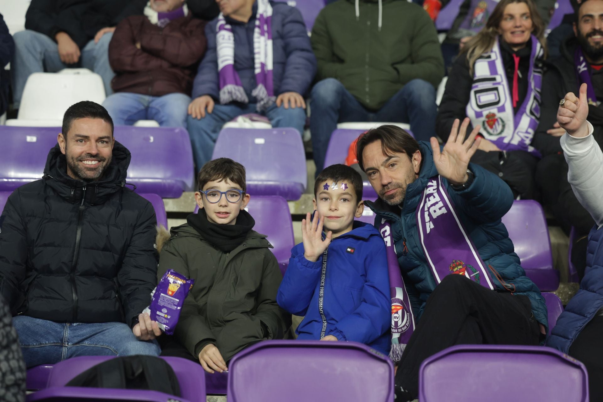 Búscate en la grada del Real Valladolid - UD Las Palmas (3/4)