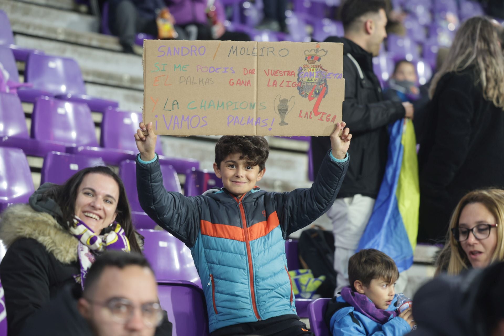 Búscate en la grada del Real Valladolid - UD Las Palmas (4/4)