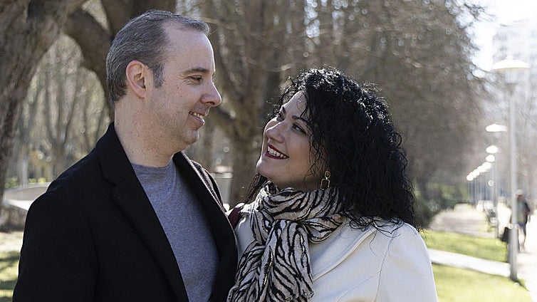 Fran San Miguel y Olga Molina son una pareja de enamorados que se conoció en pandemia