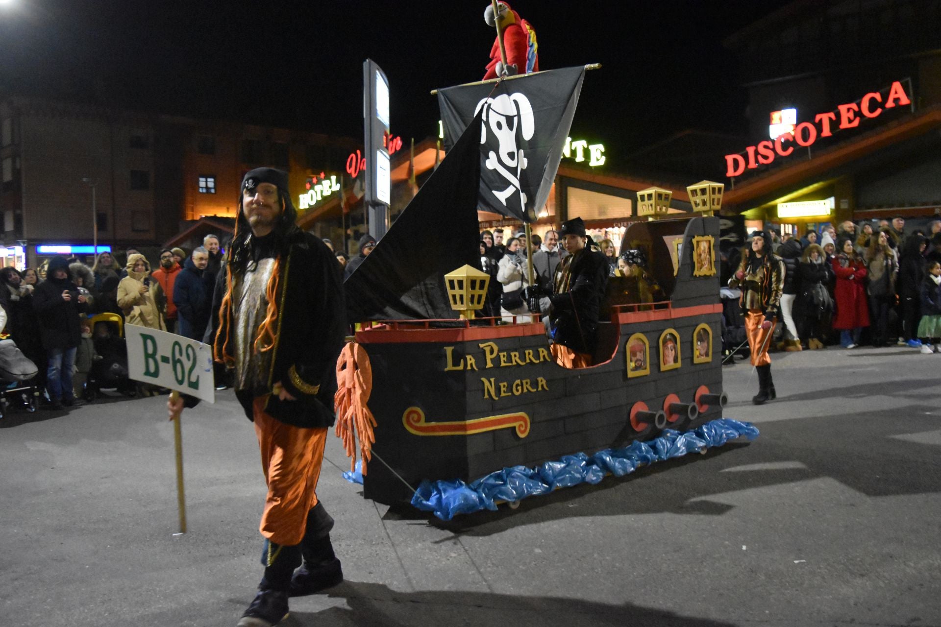 Así ha sido el gran desfile del Carnaval de la Galleta de Aguilar