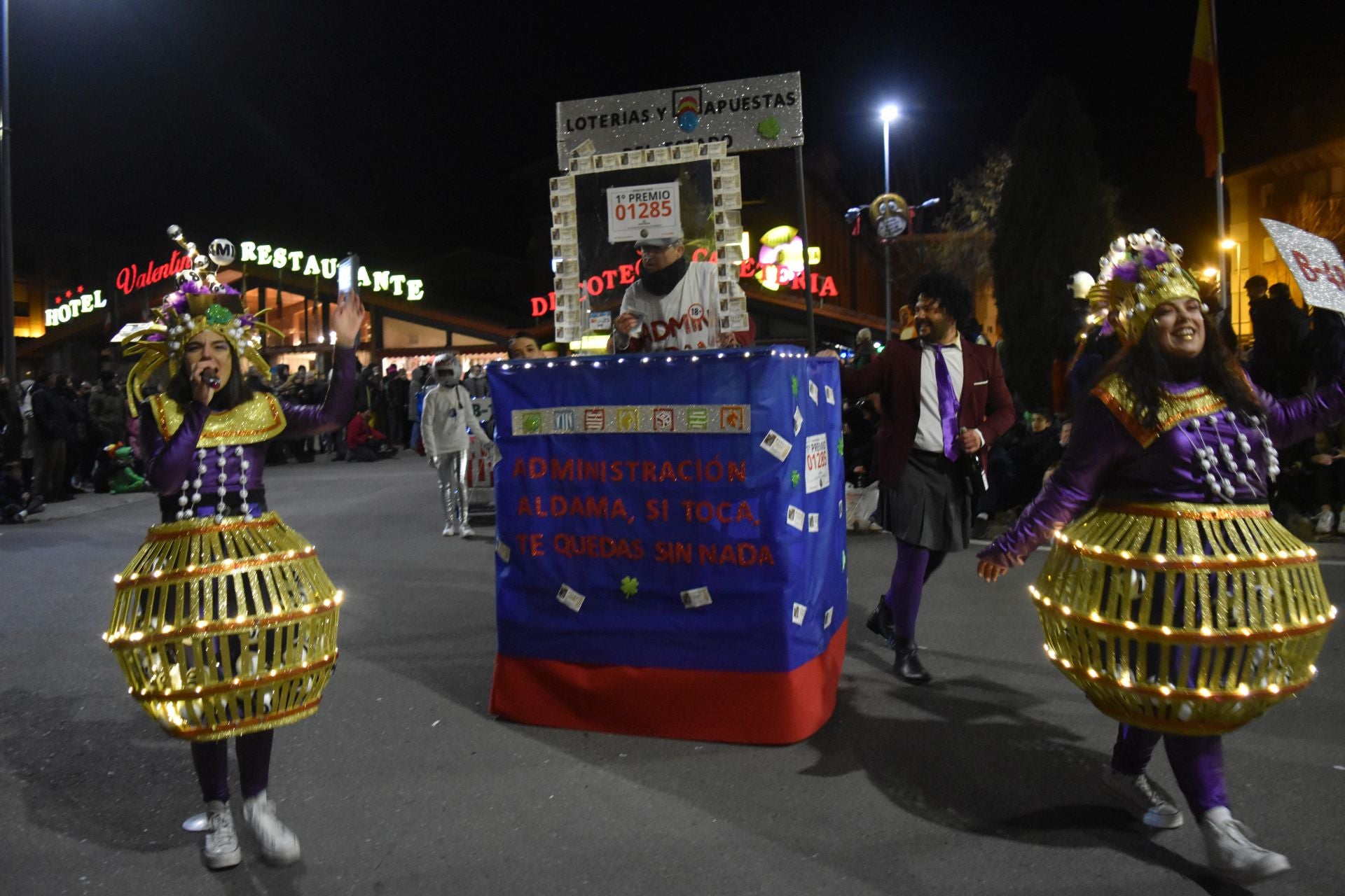 Así ha sido el gran desfile del Carnaval de la Galleta de Aguilar