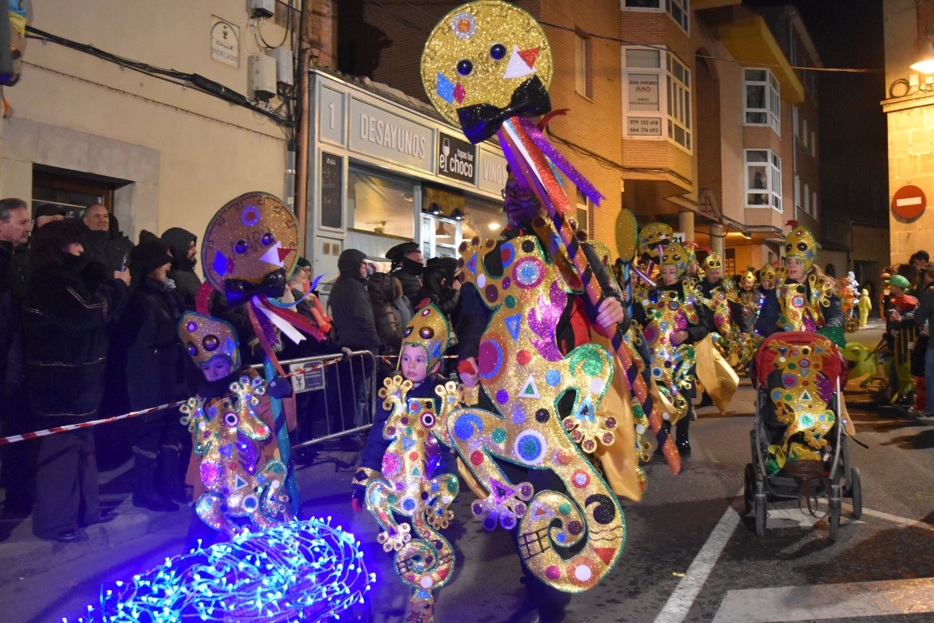 Así ha sido el gran desfile del Carnaval de la Galleta de Aguilar