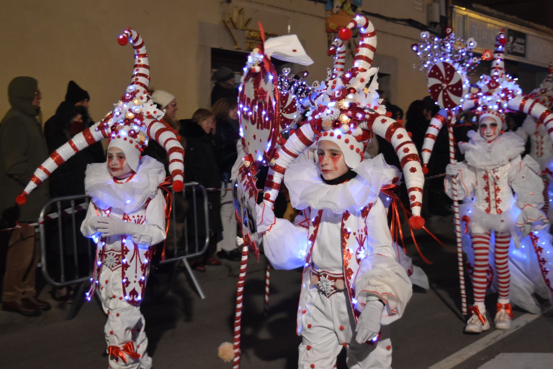 Así ha sido el gran desfile del Carnaval de la Galleta de Aguilar
