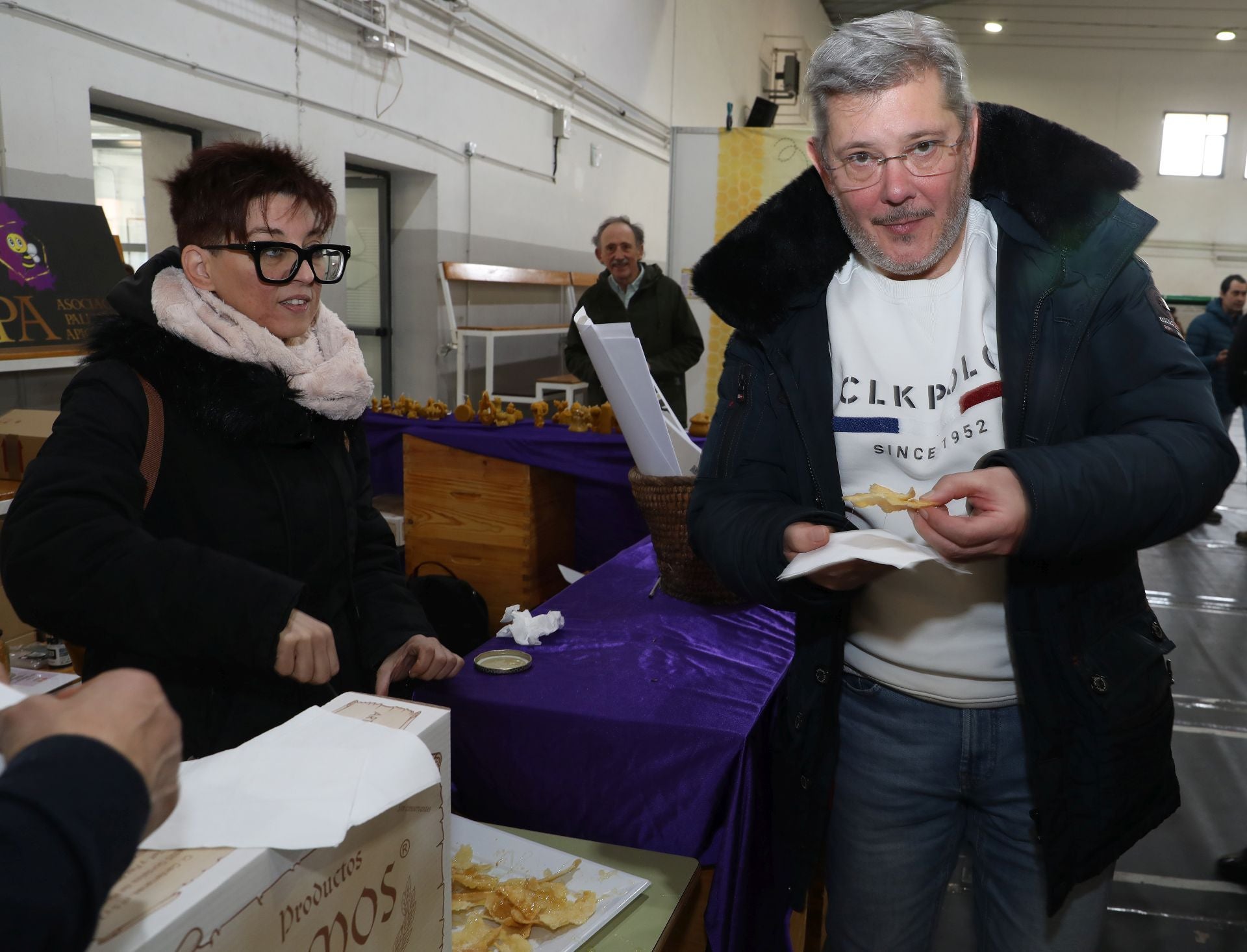 Así es la VI Feria Apícola de Castilla y León en Palencia