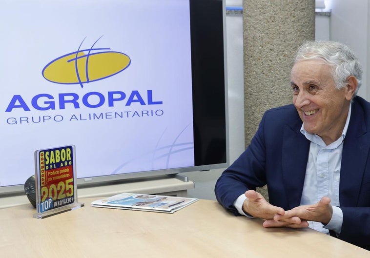 César Reales, en la sede de Agropal durante la entrevista.