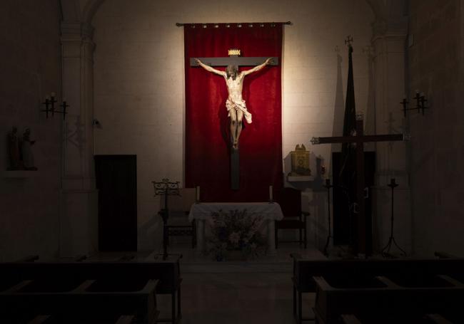 El Cristo de la Luz, de nuevo en su ubicación habitual.