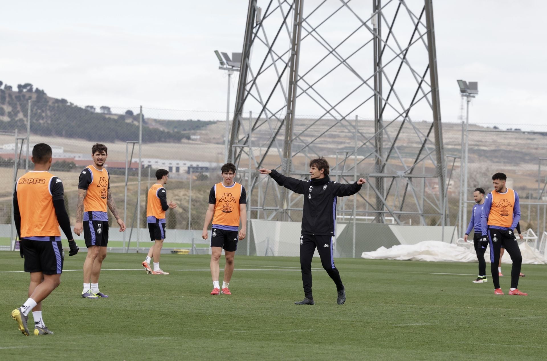 El entrenamiento a puerta abierta del Real Valladolid, en imágenes