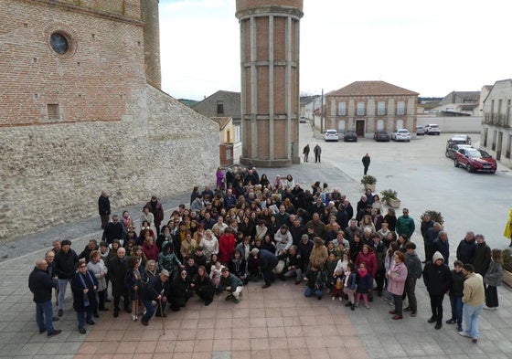Participantes en los actos para celebrar el centenario de Genara Sanz.