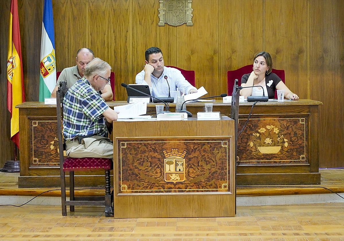 Un momento del último pleno celebrado en El Espinar.