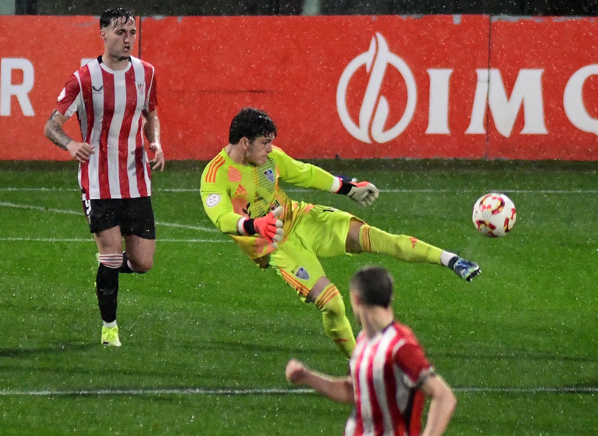 Fotos de la victoria de la Segoviana ante el Bilbao Athletic