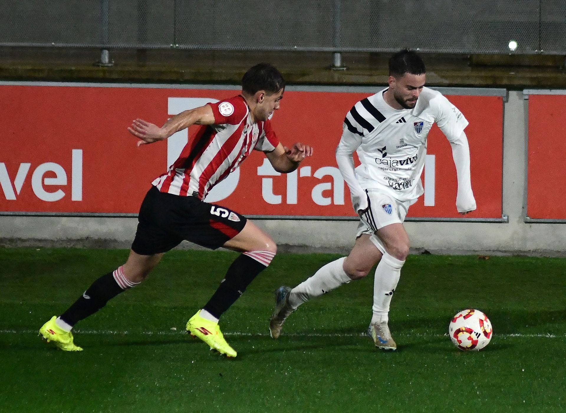 Fotos de la victoria de la Segoviana ante el Bilbao Athletic