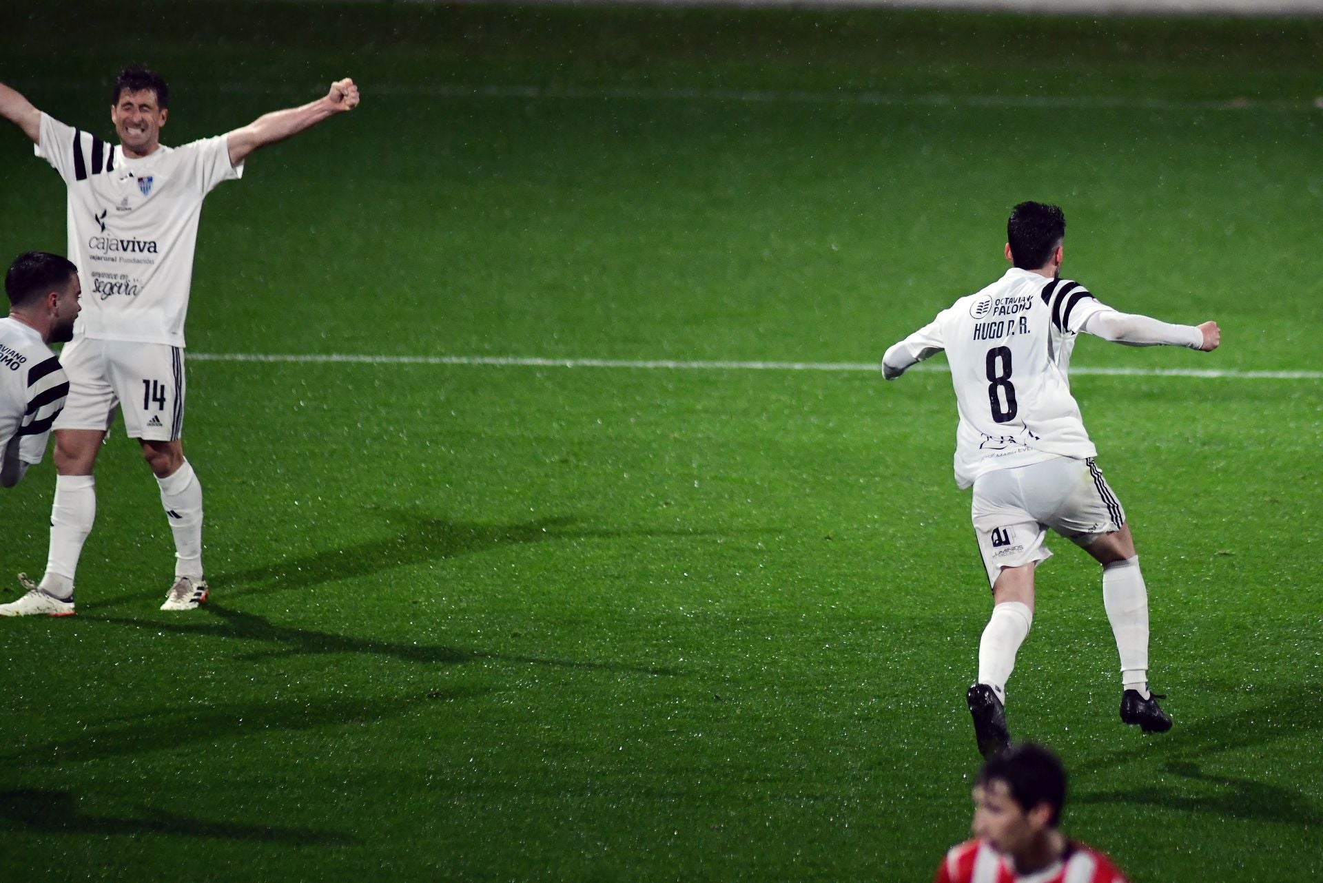 Fotos de la victoria de la Segoviana ante el Bilbao Athletic