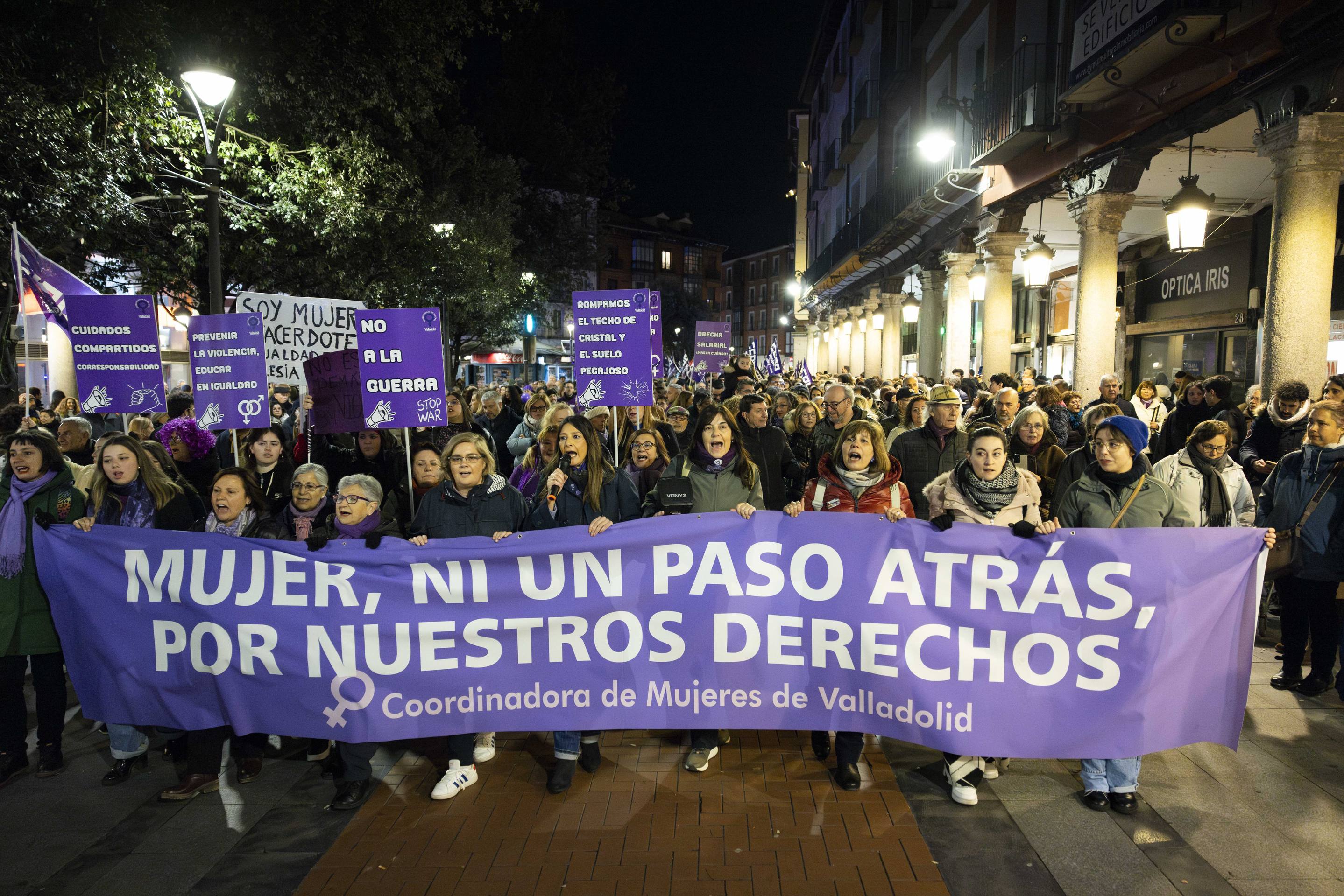 Las imágenes de la manifestación del 8M en Valladolid