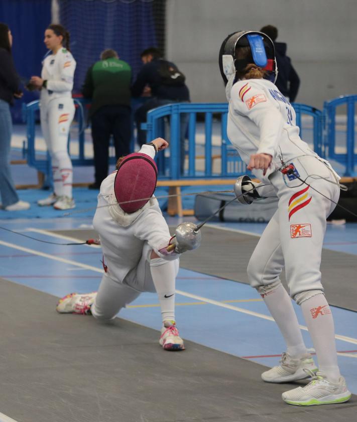 Imagen secundaria 2 - El VCE cae ante el vencedor y acaba en la quinta plaza por equipos